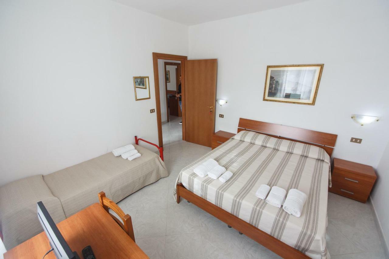 Casa Vacanze L'Orizzonte Aparthotel Valderice Luaran gambar