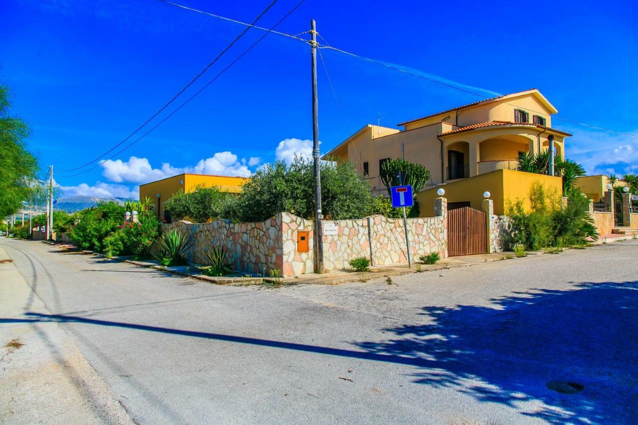 Casa Vacanze L'Orizzonte Aparthotel Valderice Luaran gambar