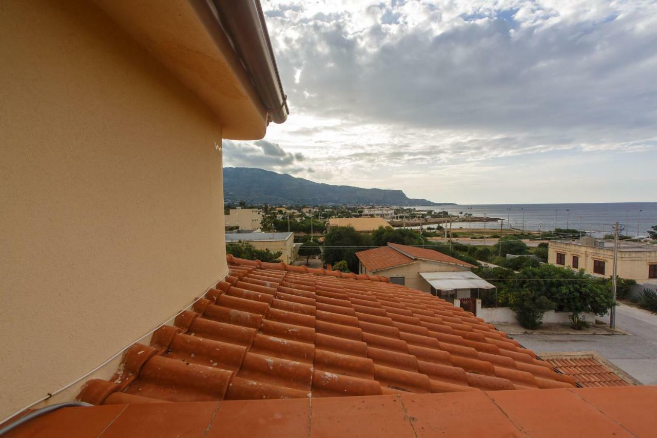 Casa Vacanze L'Orizzonte Aparthotel Valderice Luaran gambar