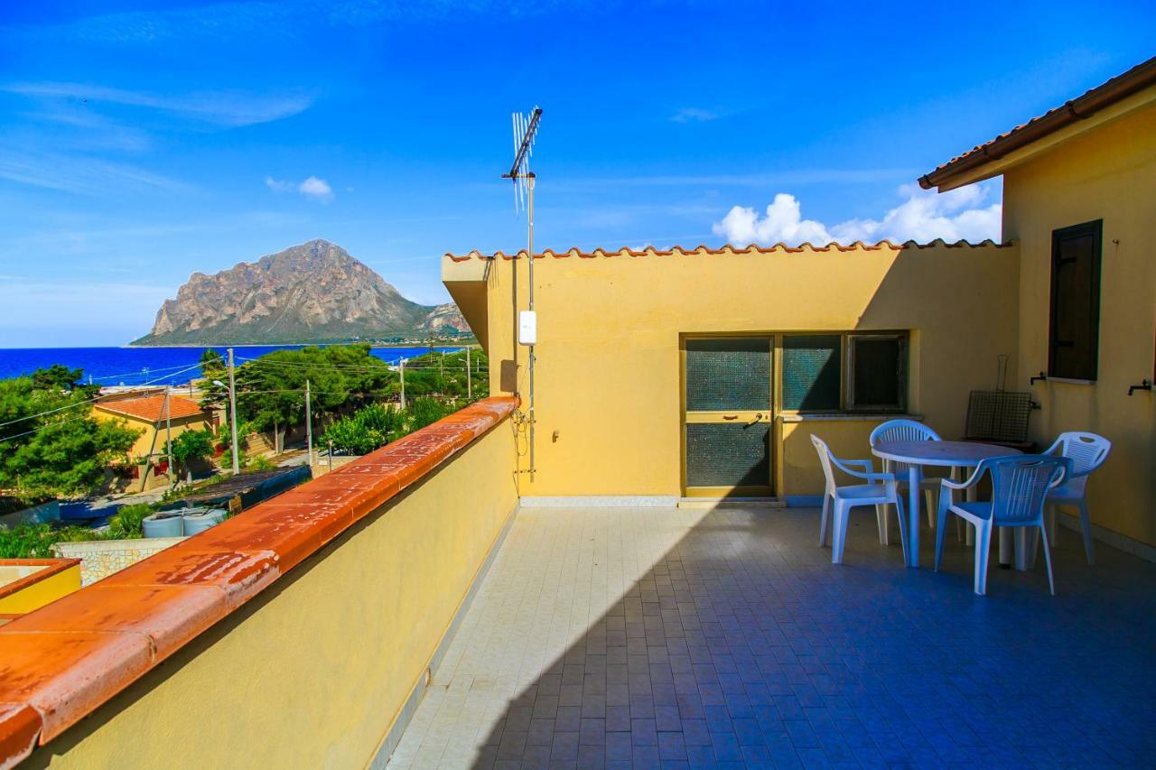 Casa Vacanze L'Orizzonte Aparthotel Valderice Luaran gambar