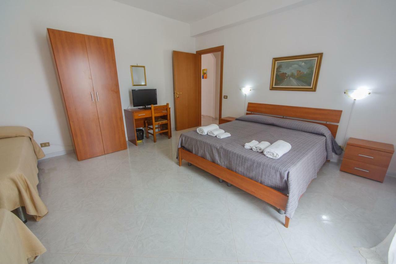 Casa Vacanze L'Orizzonte Aparthotel Valderice Luaran gambar